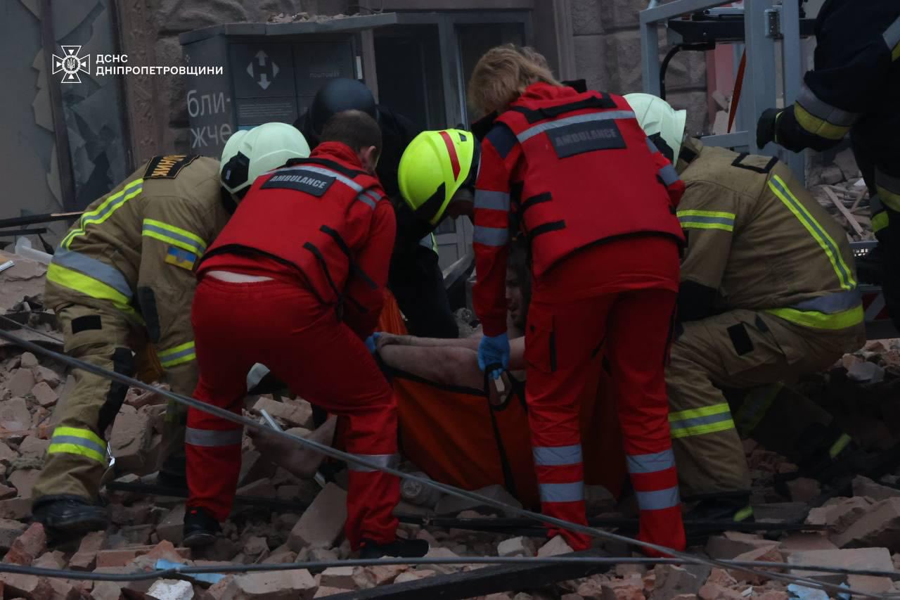 Russian missile strike kills 6 in Synelnikovo, including two children