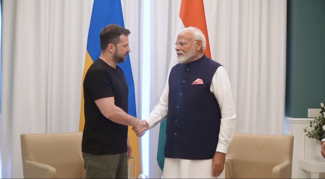 Zelensky and Modi Meet in Italy, Discuss Black Sea Corridor