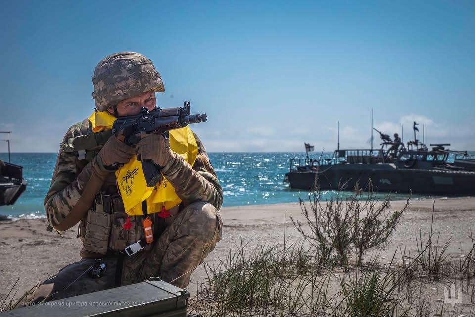 Marines : guerriers des trois éléments