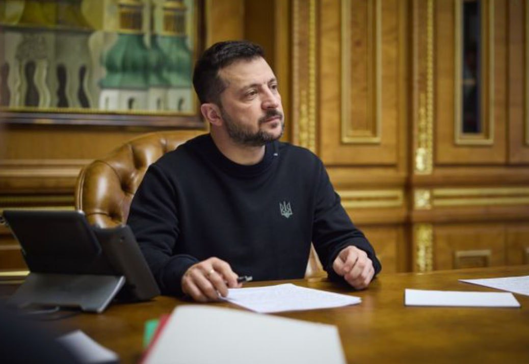 Zelenskyy reportedly has six candidates for Head of Presidential Office