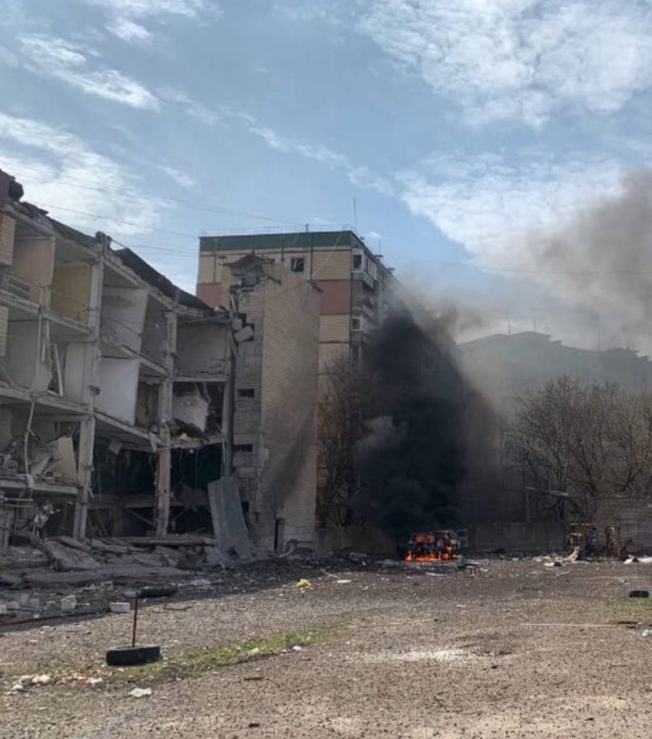 Russian missile strikes Kryvyi Rih