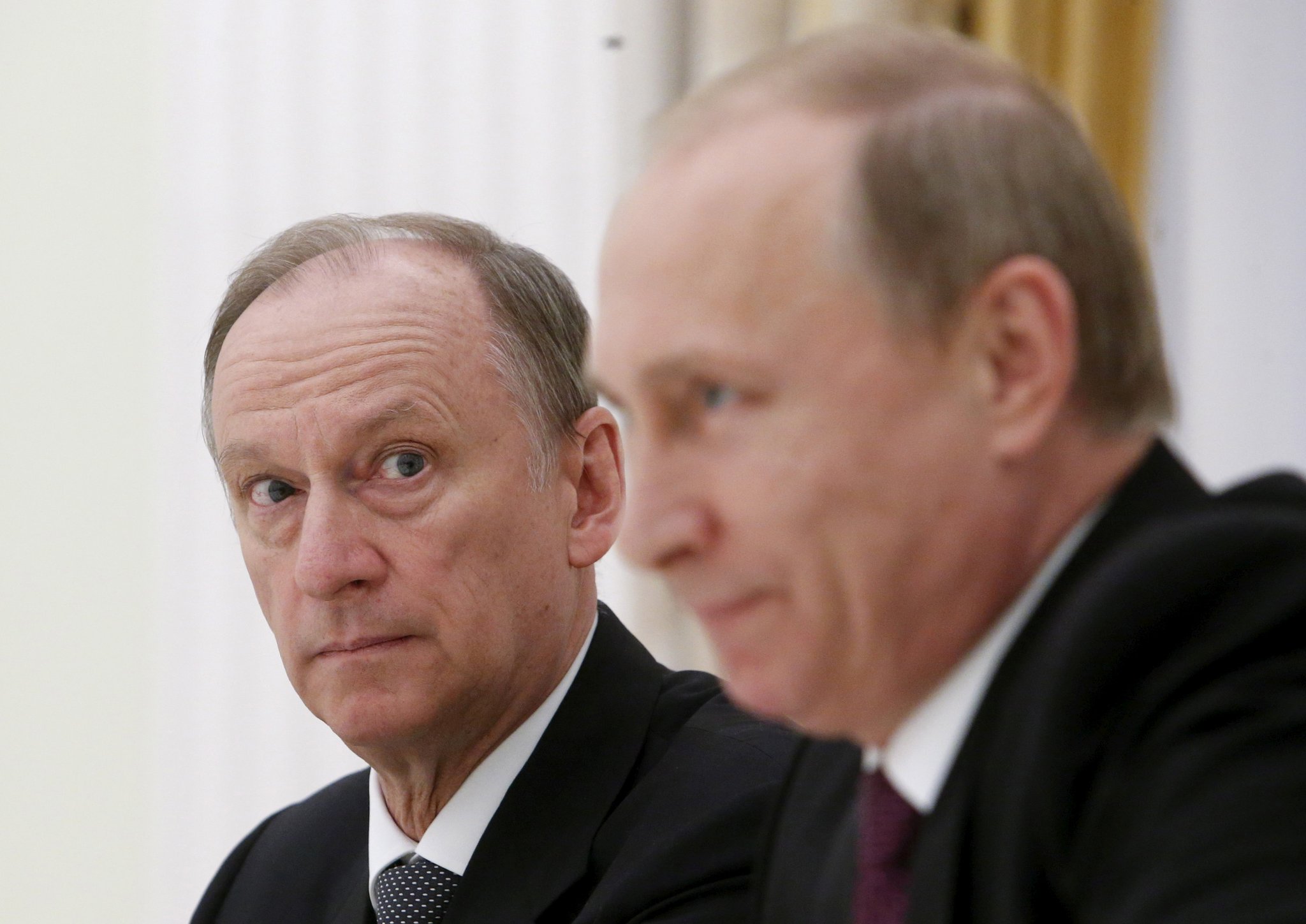 Russia recruits criminals for EU sabotage