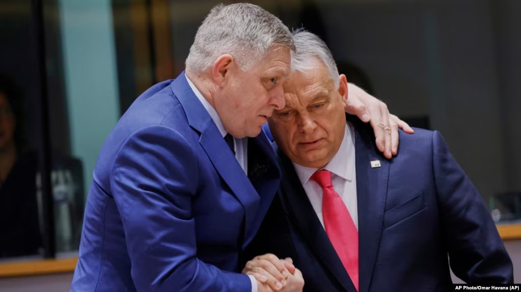 Hungary and Slovakia Ask EU to Lift Sanctions on Oligarchs for Other Russia Restrictions