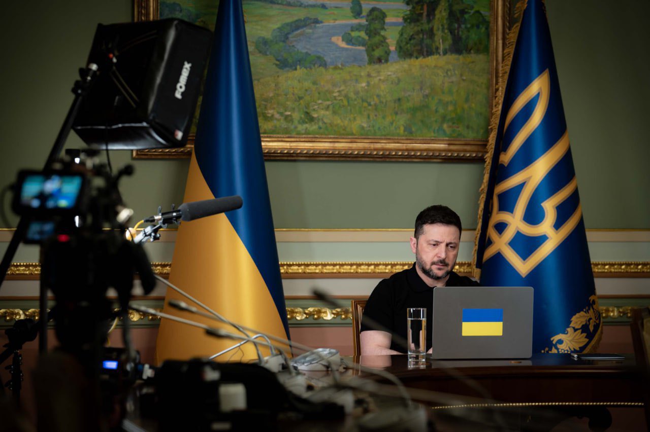 US/EU sanctions, Ukrainian strikes weaken Russia