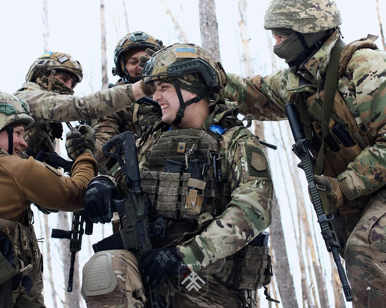 Defend You: we stay firm for a just peace