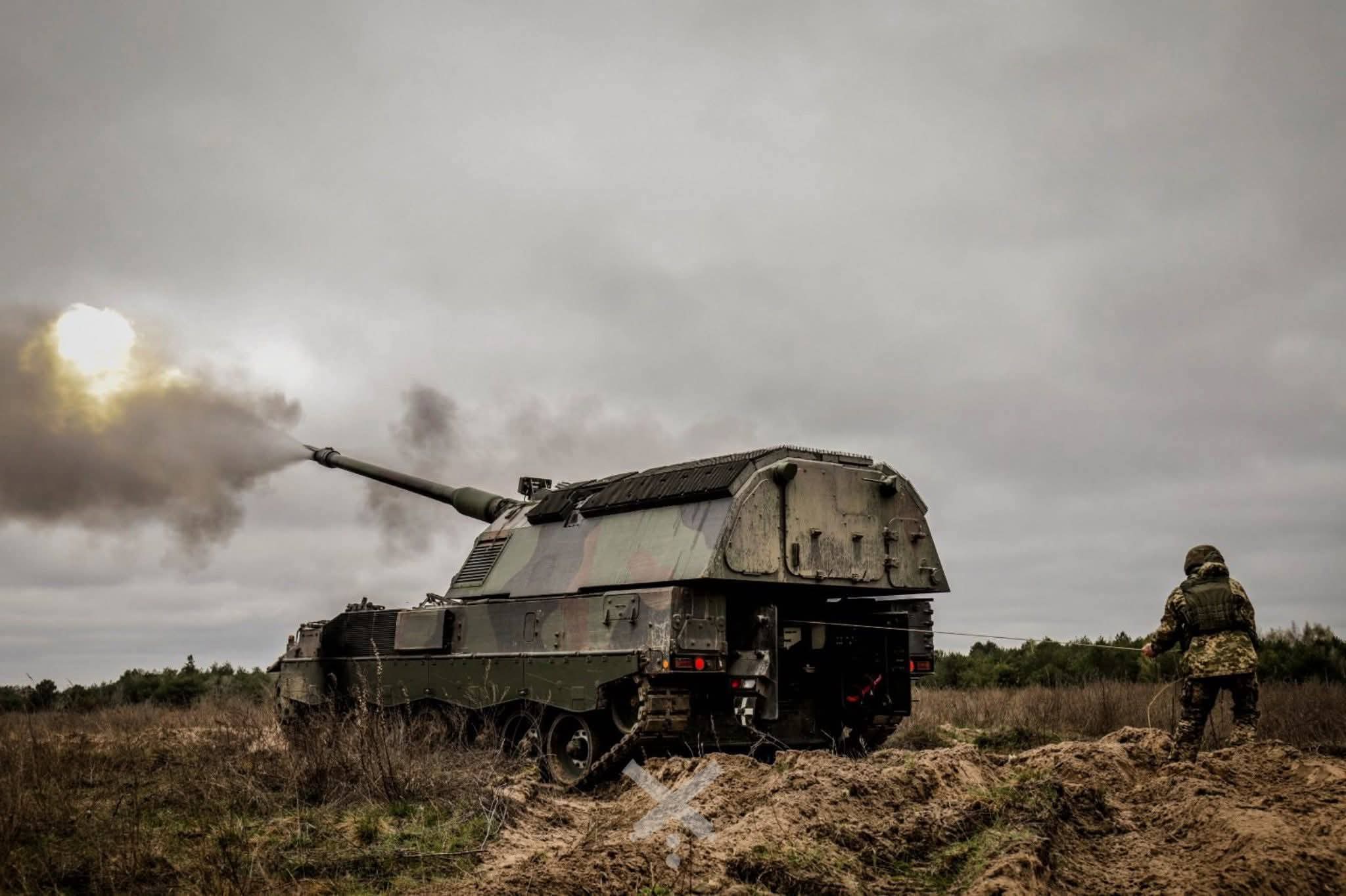 Ukrainian Artillery Brigade Targets Russian Occupiers with PzH 2000
