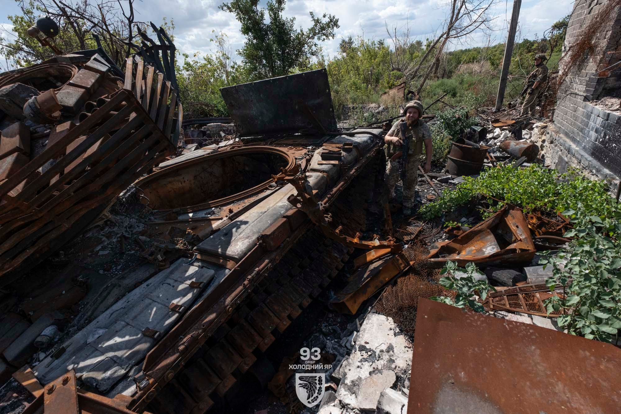Ukrainian bravery surpasses Russian armor