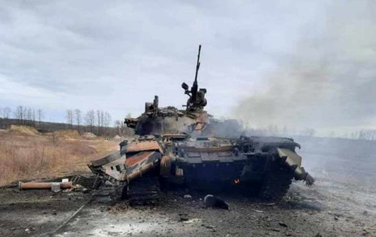 Reznikov calls for total resistance: Destroy rear columns of Russian troops