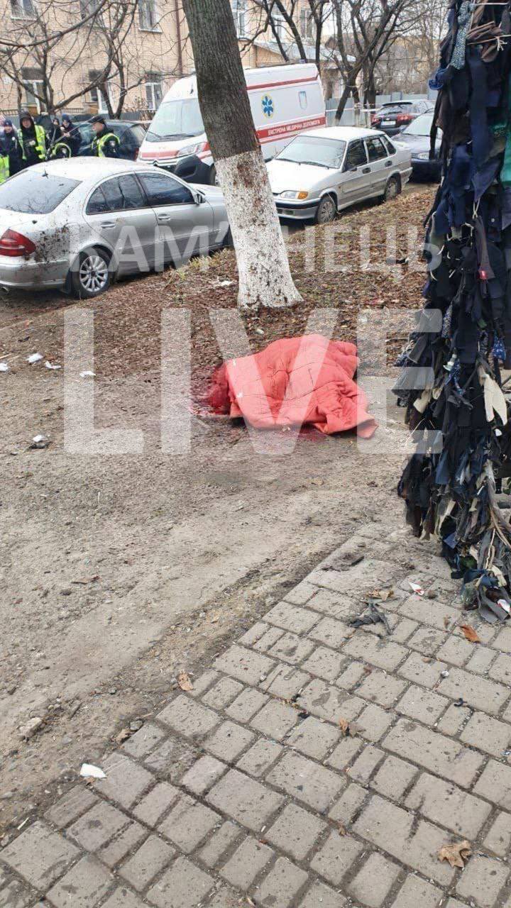 Terrorist attack in Kamianets-Podilskyi: explosive device at checkpoint