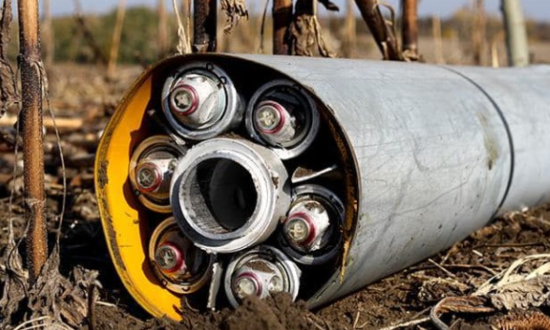 Russians hit Mykolaiv with cluster munitions