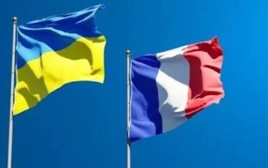 France confirms emergency summit in Paris