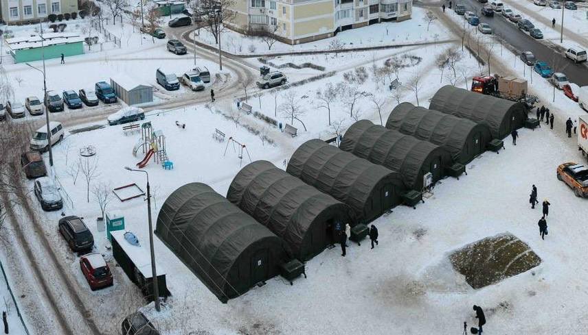 Kyiv: Difficult situation, massive rescue efforts, and citizen aid