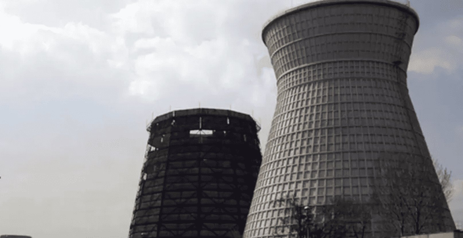 Kherson TPP Out of Order; Residents Given Heaters Amidst Crisis