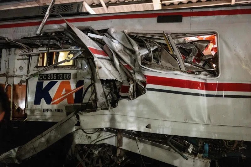Train Collision in Indonesia Kills at Least 4 People