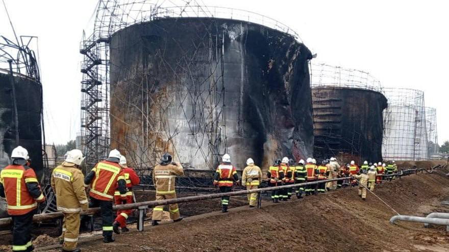 Drone strikes hit oil depot in Liski