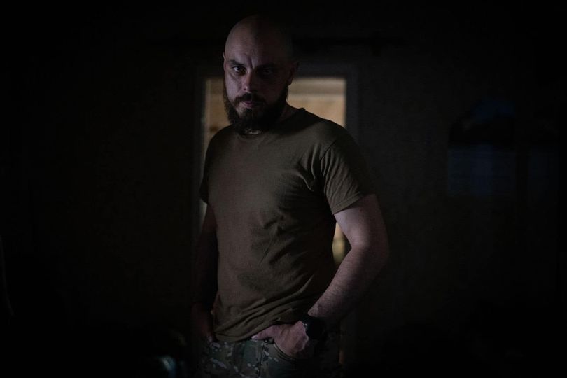 Should we defend to the last soldier?