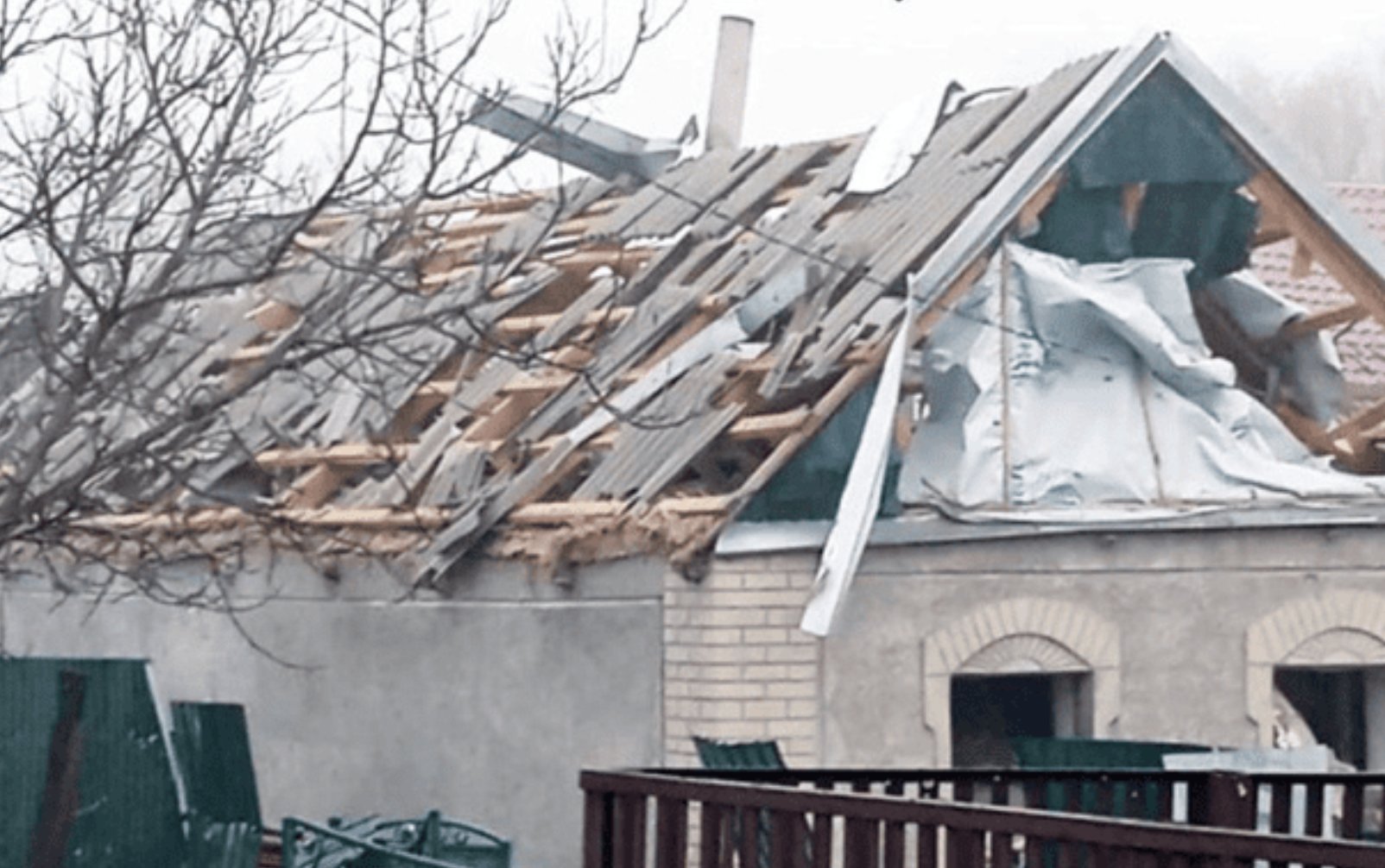 Russia Strikes Zaporizhzhia Heavily: 615 Attacks Reported