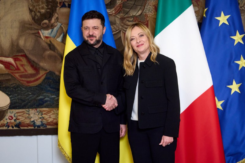 Zelenskyy Arrives in Italy