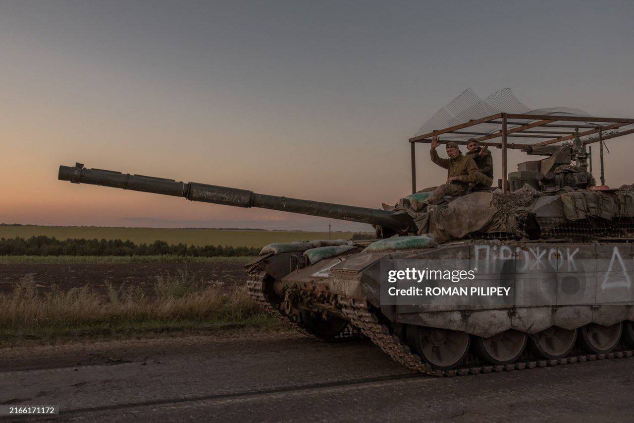 Ukrainian forces use captured Russian T-90M tank in Kursk