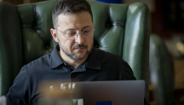 Zelensky discute coopération avec Orban