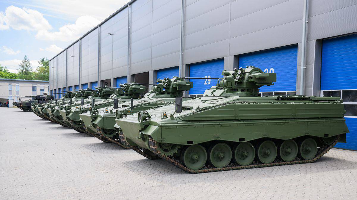 Germany delivers new military aid to Ukraine including MRAPs, howitzers, radar