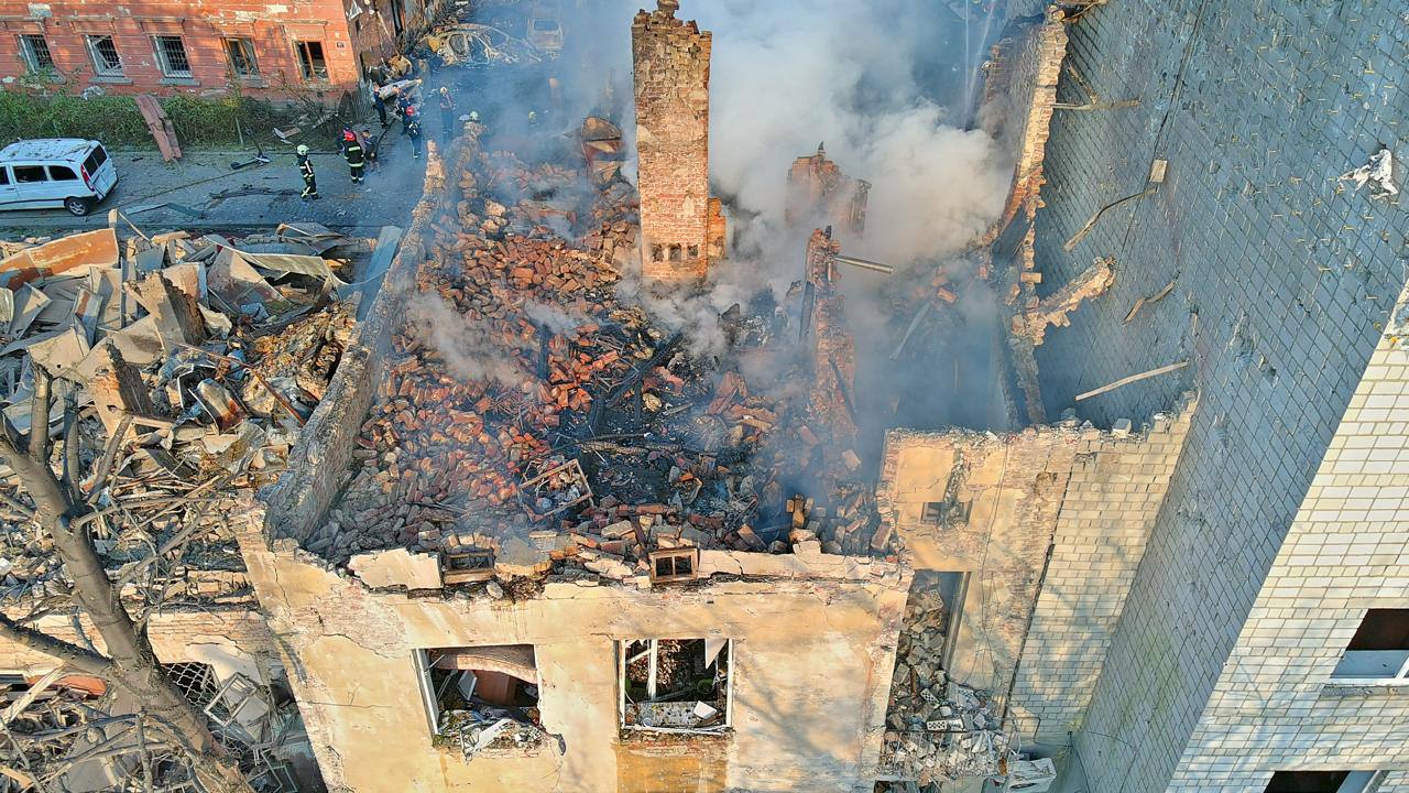 Attaque russe meurtrière à Lviv