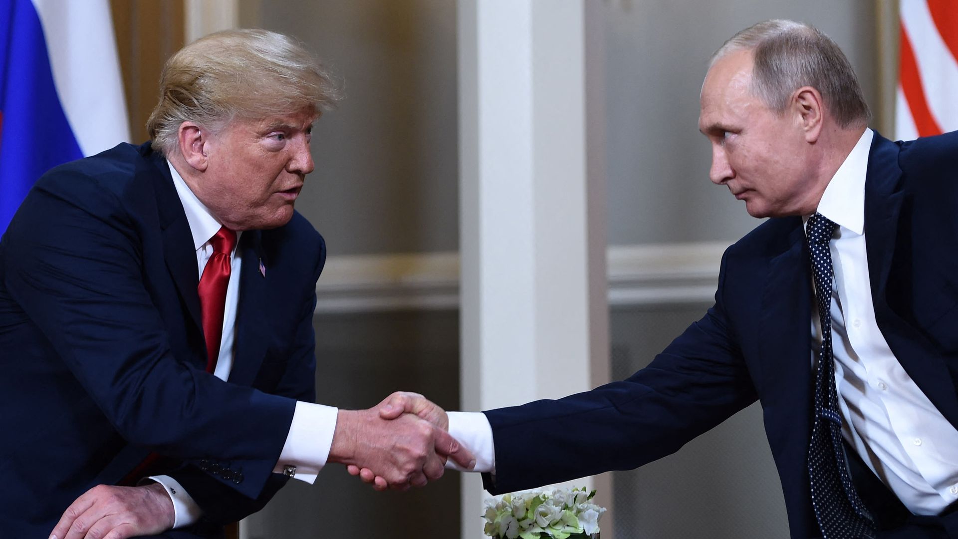 Trump and Putin to discuss Ukraine privately