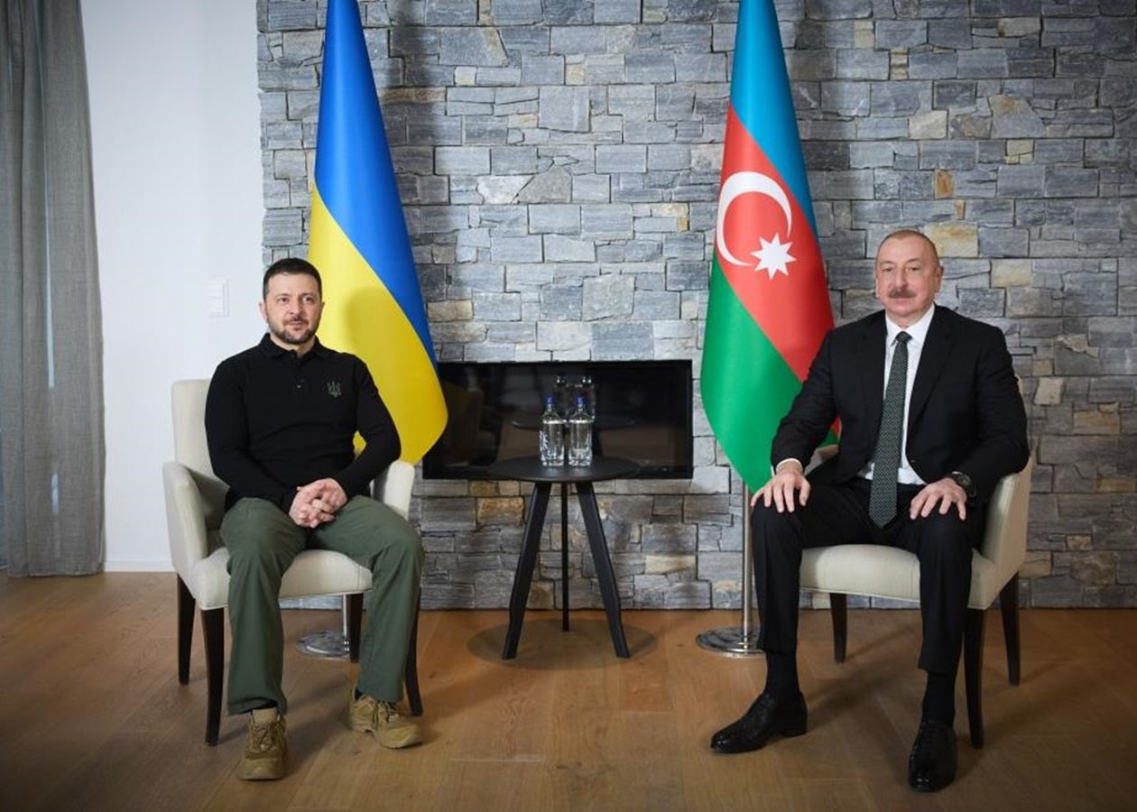 Zelensky and Aliyev Discuss Ukraine’s Territorial Integrity Amidst Diplomatic Shifts