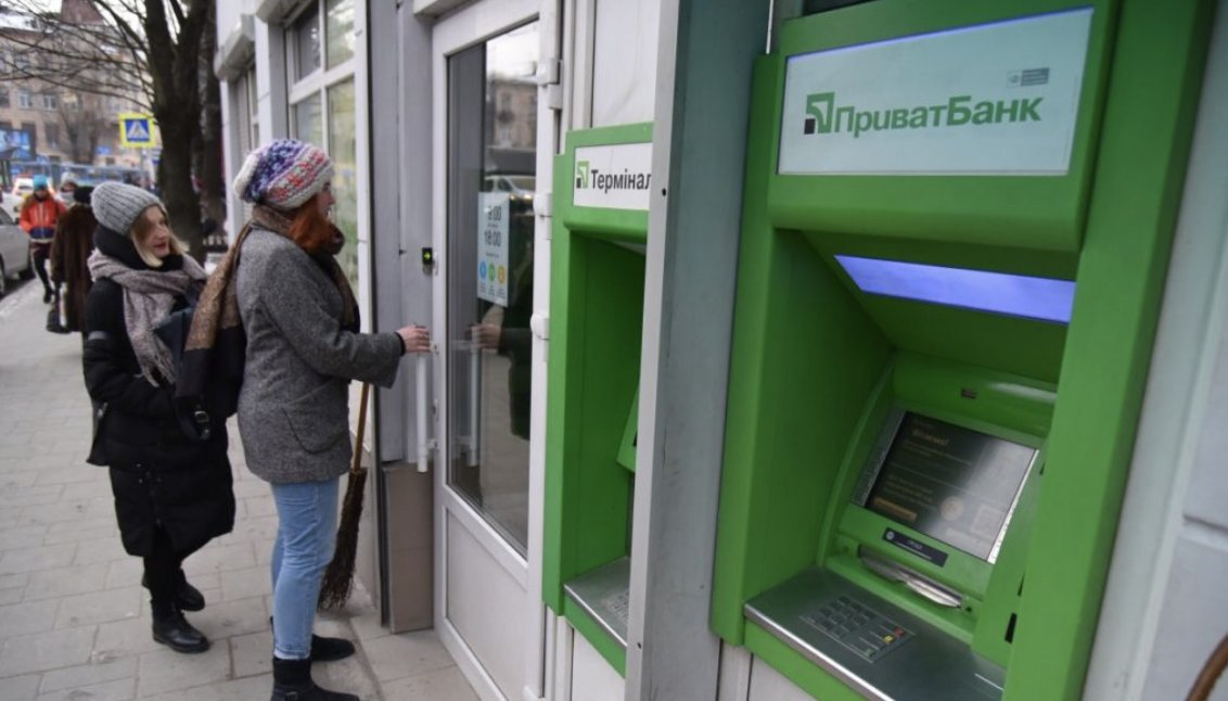Kolomoisky embezzled PrivatBank in 2015