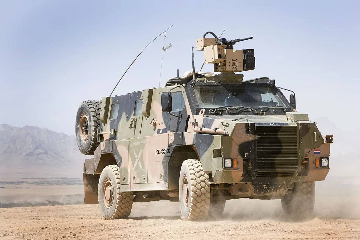 Australia to send armored vehicles to Ukraine at Zelenskiy request