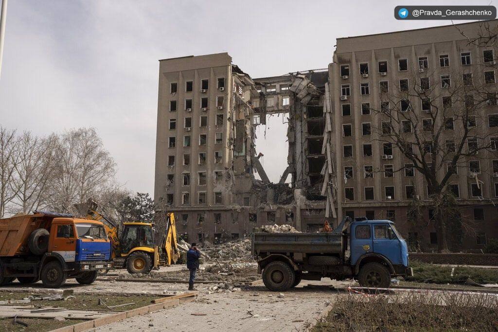 Death toll rises in Russian strike on Regional Admin