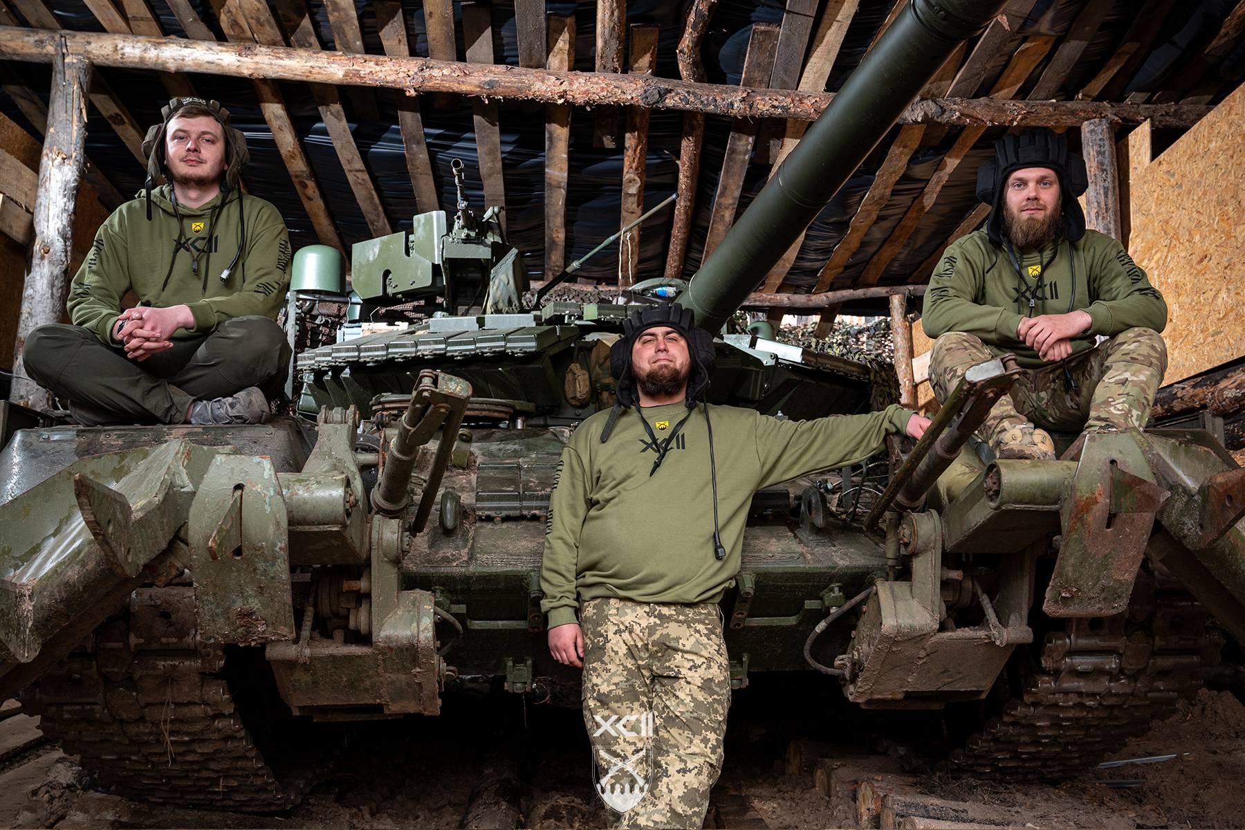 Tank crew: brothers-in-arms, battle-tested (92nd Assault Brigade)