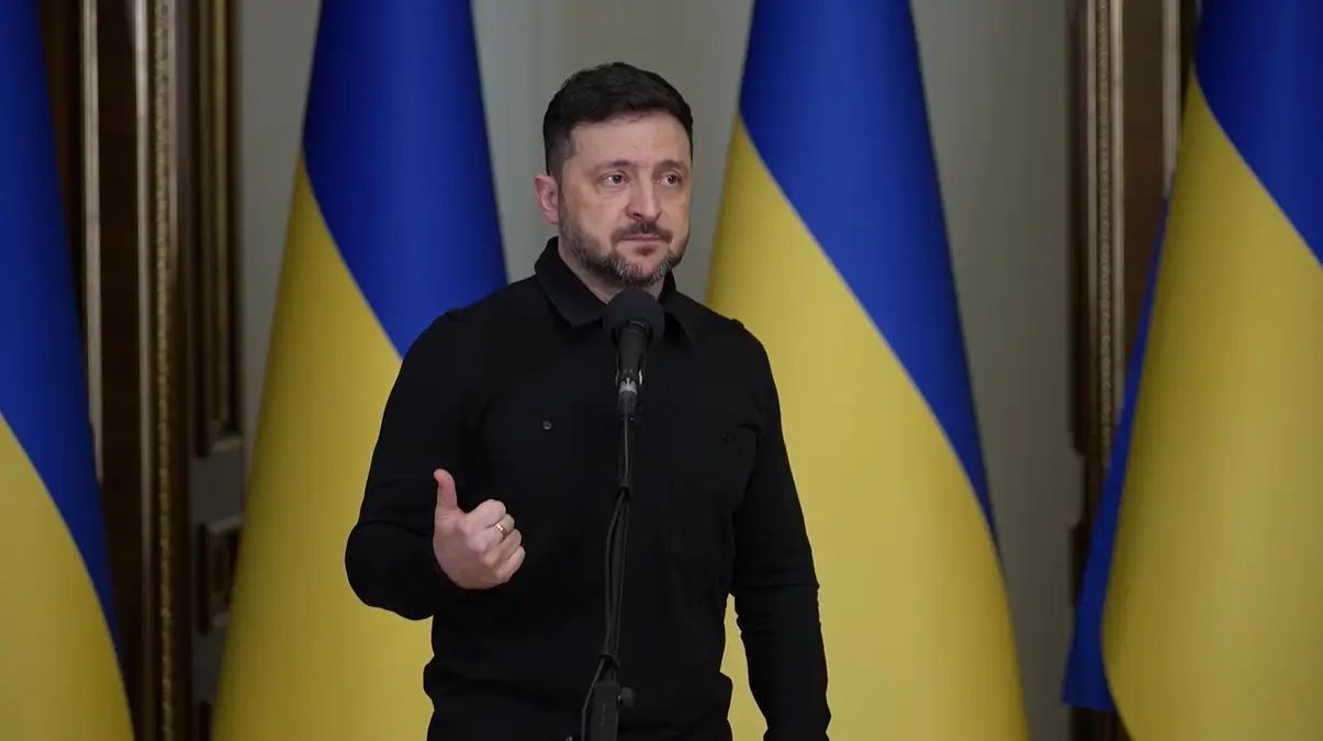 Zelenskyy seeks air defense aid after massive Russian strikes