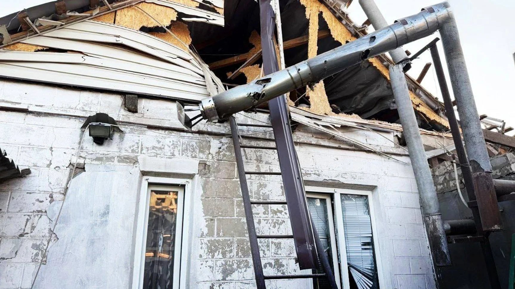 Russian strikes injure infant in Zaporizhzhia
