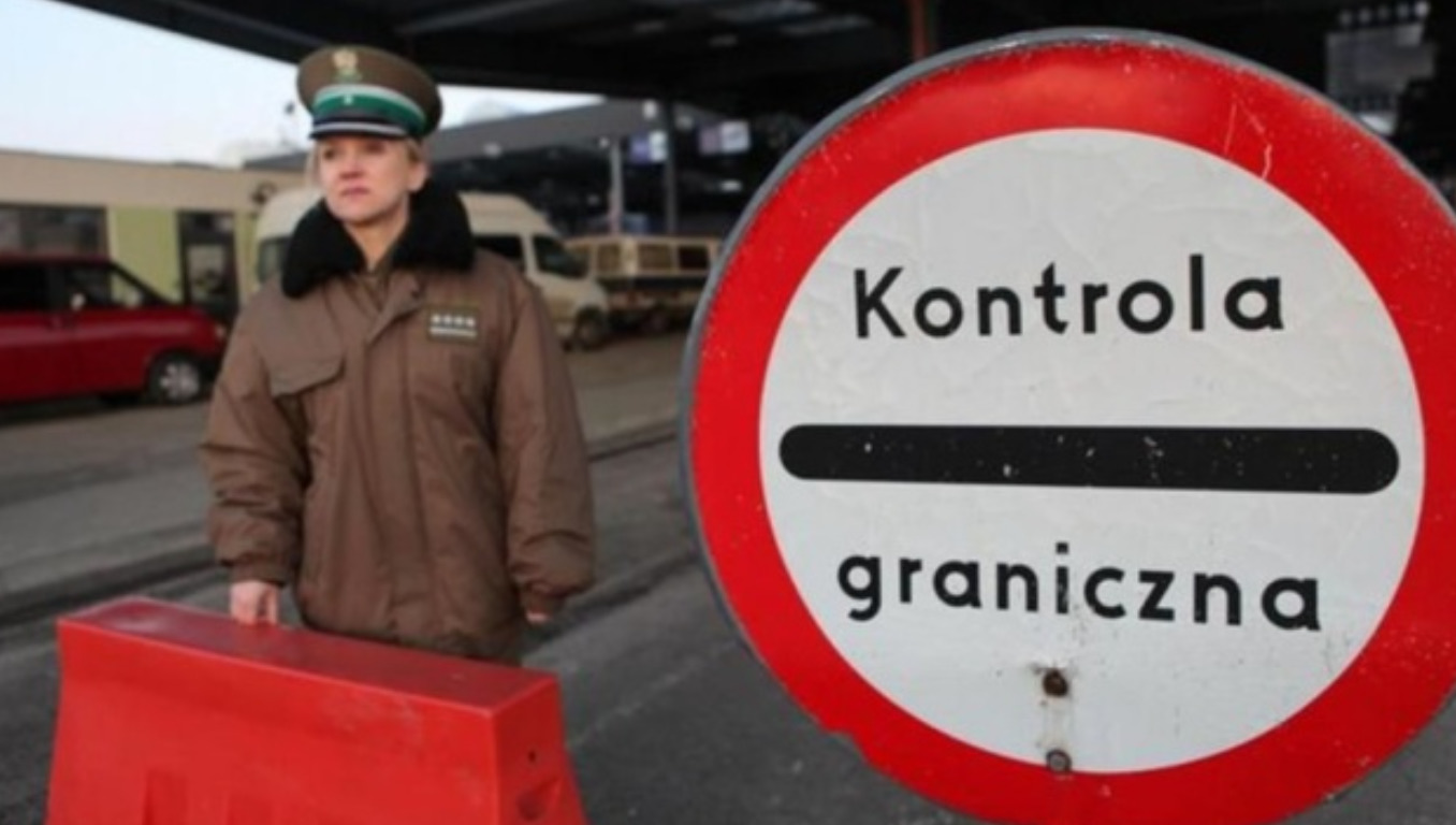 Queues at the Polish-Ukrainian border: border guards report