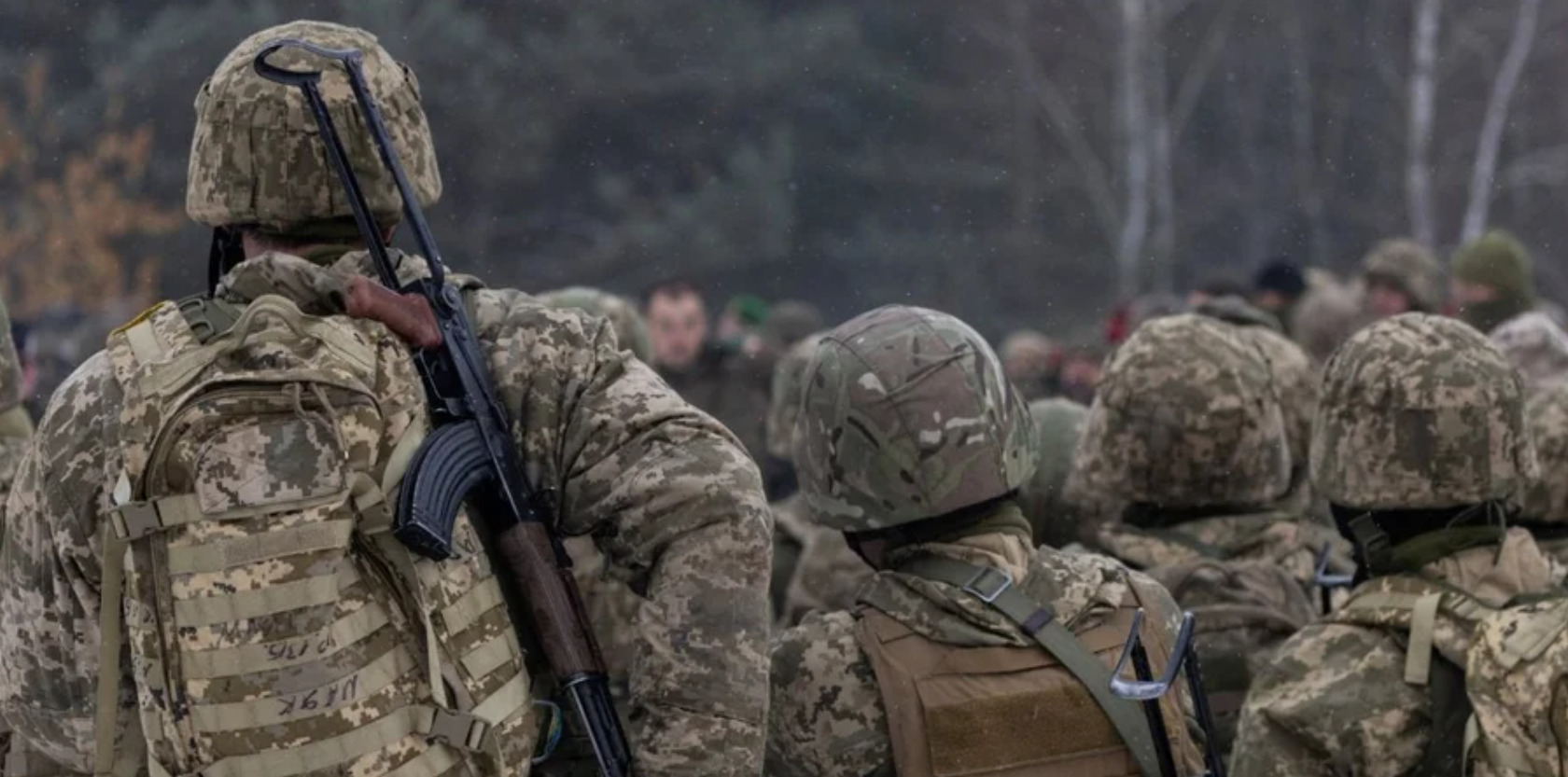 Lifting martial law unlikely until threats end