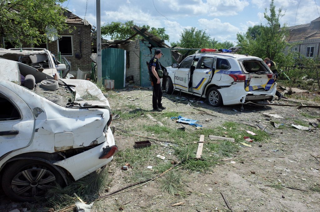 Russian missiles hit homes in Kramatorsk, 2 killed