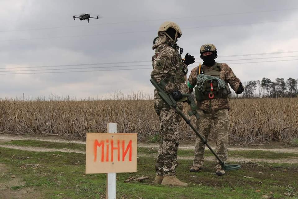 Повномасштабна агресія: розмінування та очищення території