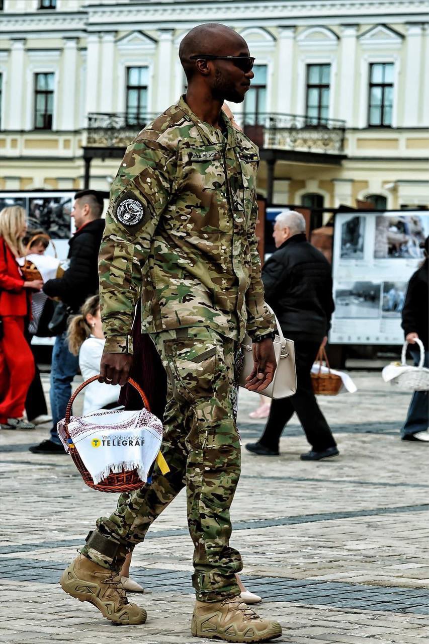 International Legion soldier celebrates Easter in Kyiv