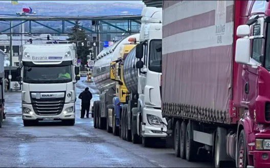Cargo traffic resumed at Shehyni-Medyka and Krakovets-Korchova