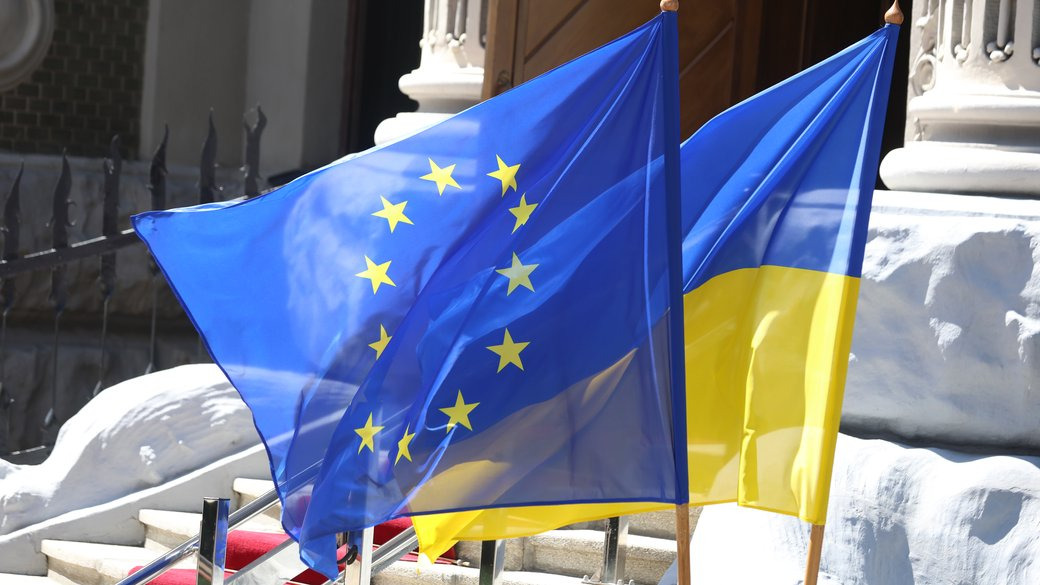 Ukraine pursues Plan B for EU talks