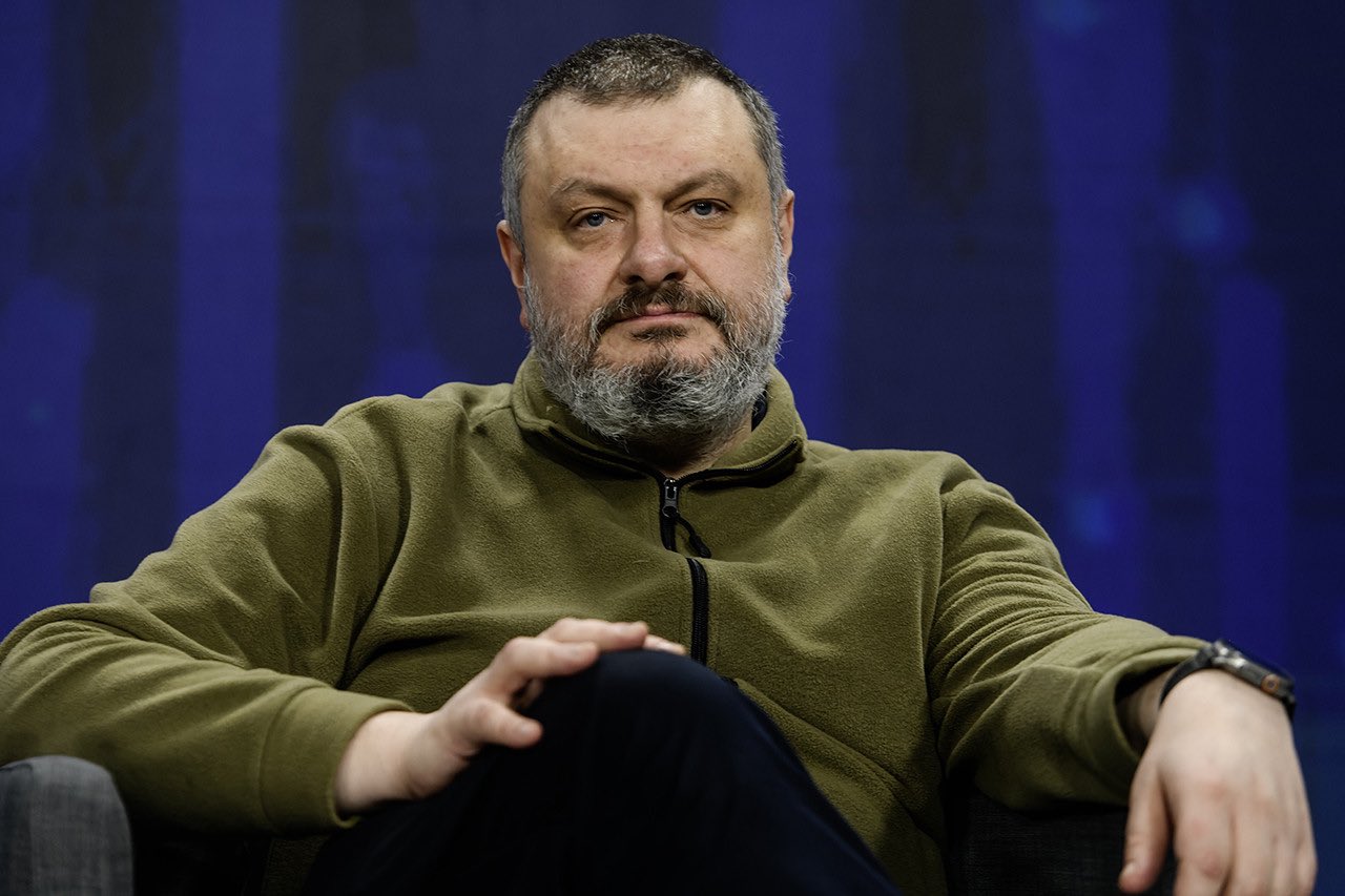 Ukraine expects negotiations to end war, promotes Zelensky peace formula