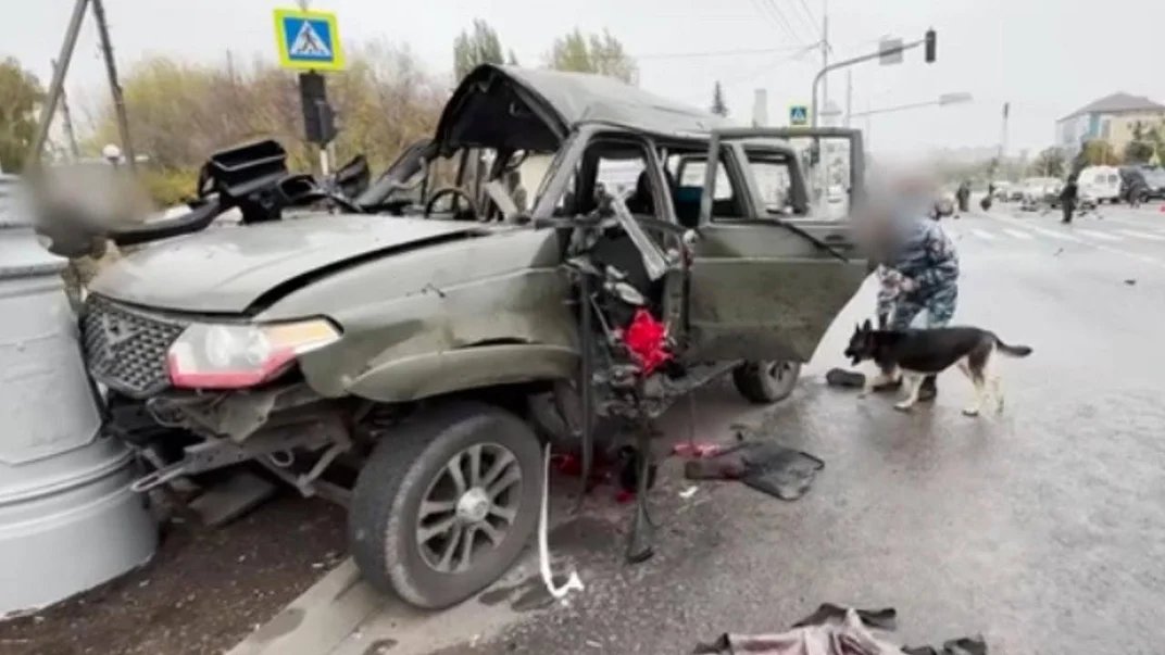 In Luhansk, UAZ Patriot with Russian colonel exploded