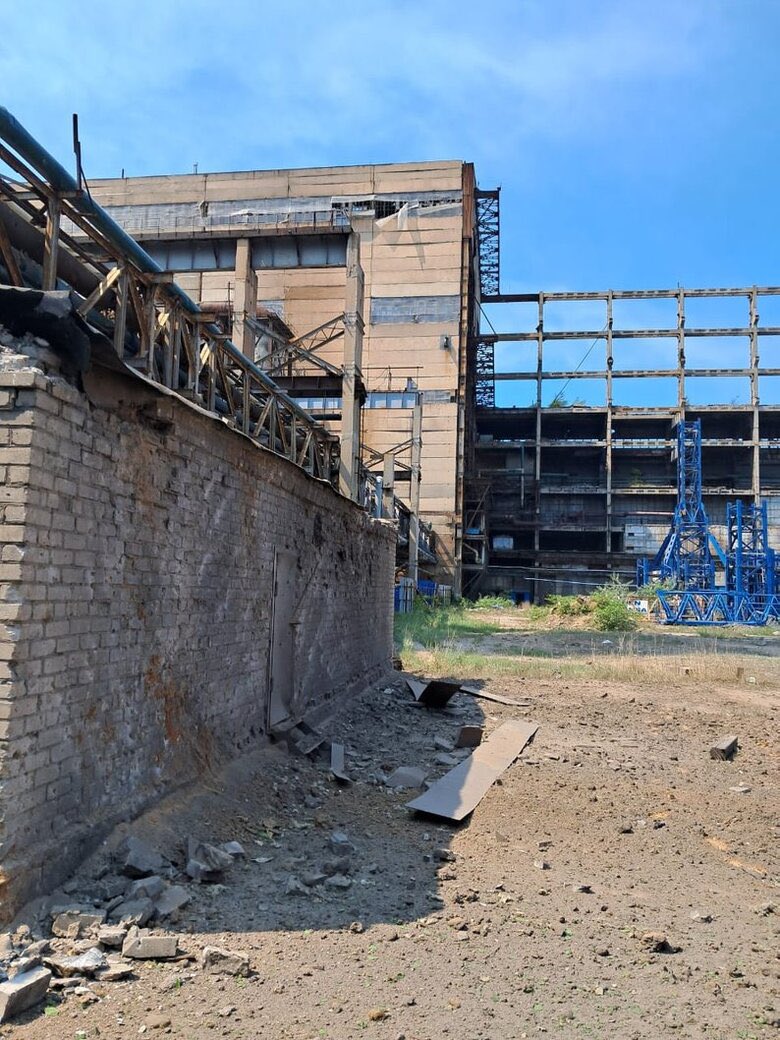 Occupants strike Sloviansk power plant with missiles