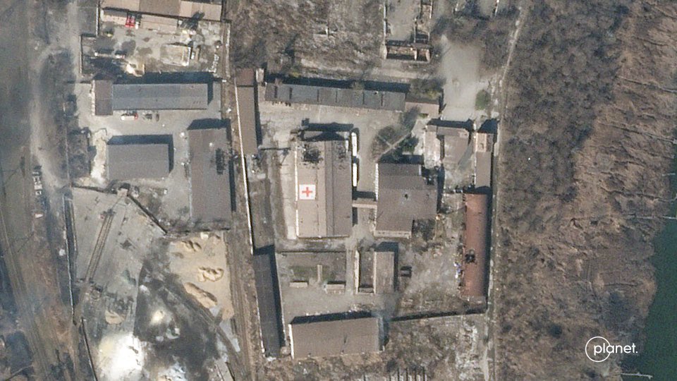 Satellite images show damage to ICRC warehouse in Mariupol