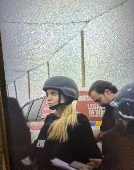 Angelina Jolie visits children on frontline in Kherson despite drone dangers