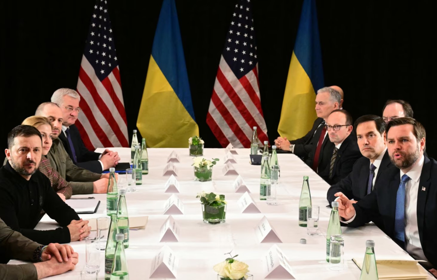 JD Vance warns Zelensky against Trump criticism