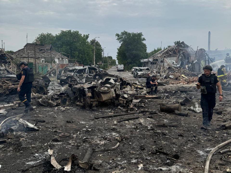Росіяни скинули КАБи на Селидове: п’ятеро загиблих, восьмеро поранених