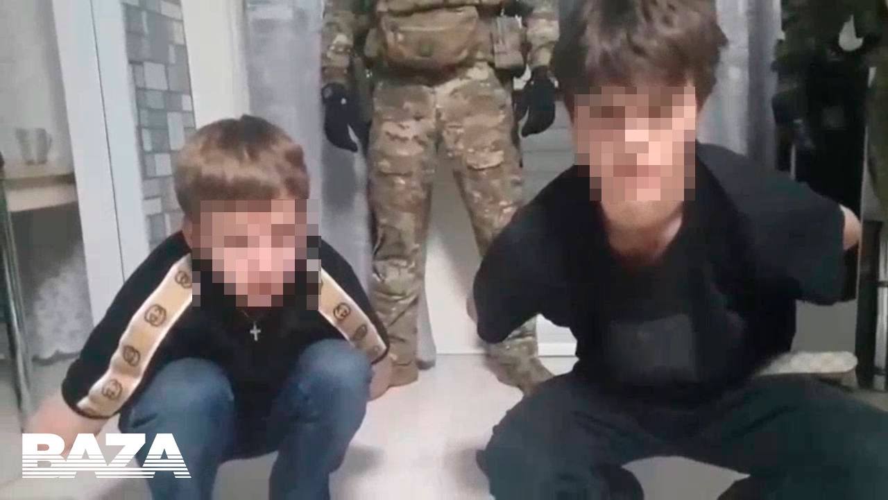 Two schoolchildren reportedly burn Mi-8 helicopter in Omsk with Molotov cocktail