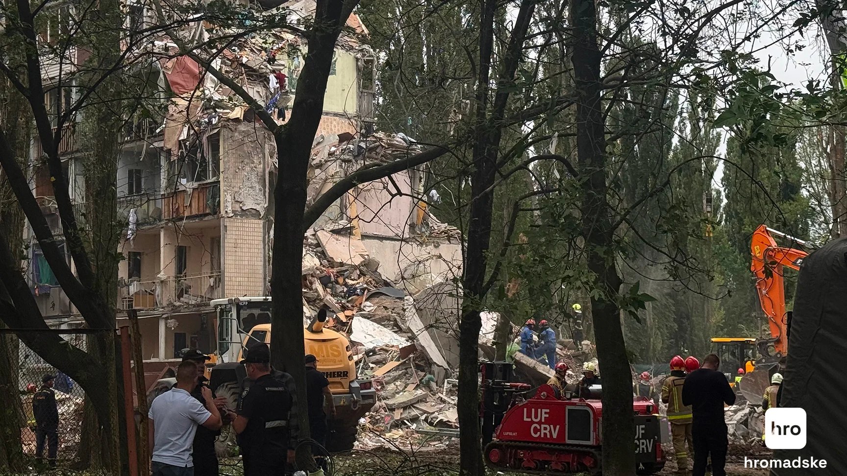 Eight killed in Kyiv after missile attack